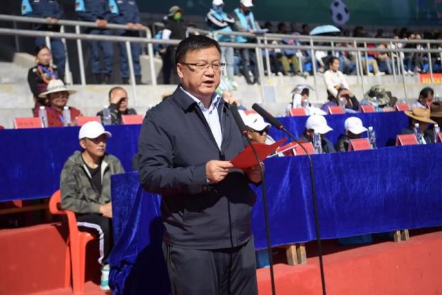 利物浦官宣12人离队：3巨头走人，罗伯逊去热刺，萨拉赫去向成谜